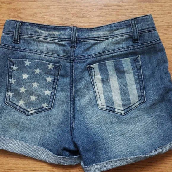 Jean shorts - Picture 3 of 4